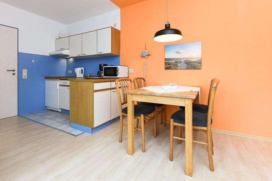 Ferienwohnungen Kapitaens Kajuete Bensersiel Exterior foto