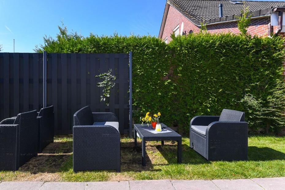 Ferienwohnungen Kapitaens Kajuete Bensersiel Exterior foto